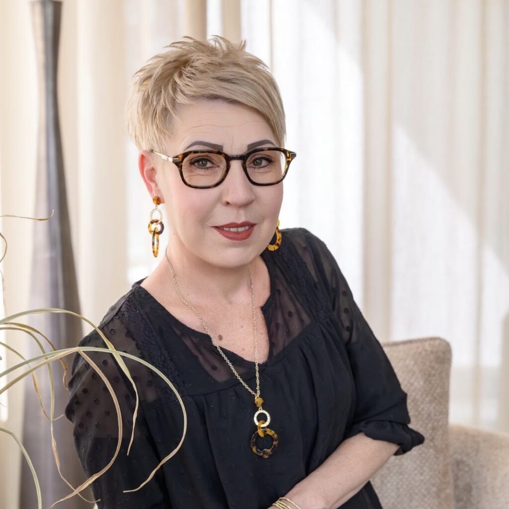 Ana Jäggi, erfahrene Coiffeuse im Salon in Wil, Haircorner (Rohner’s Salon) ehemalige Stylistin